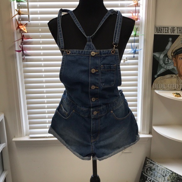 Forever 21 Pants - Forever 21 denim jumper shorts